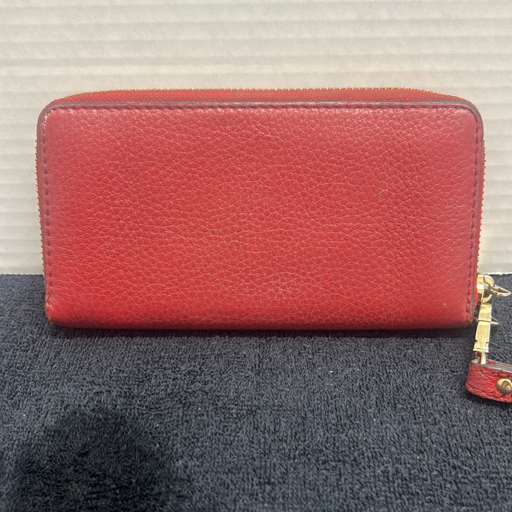 Michael Kors Red Pebbled Leather wallet - Picture 3 of 6